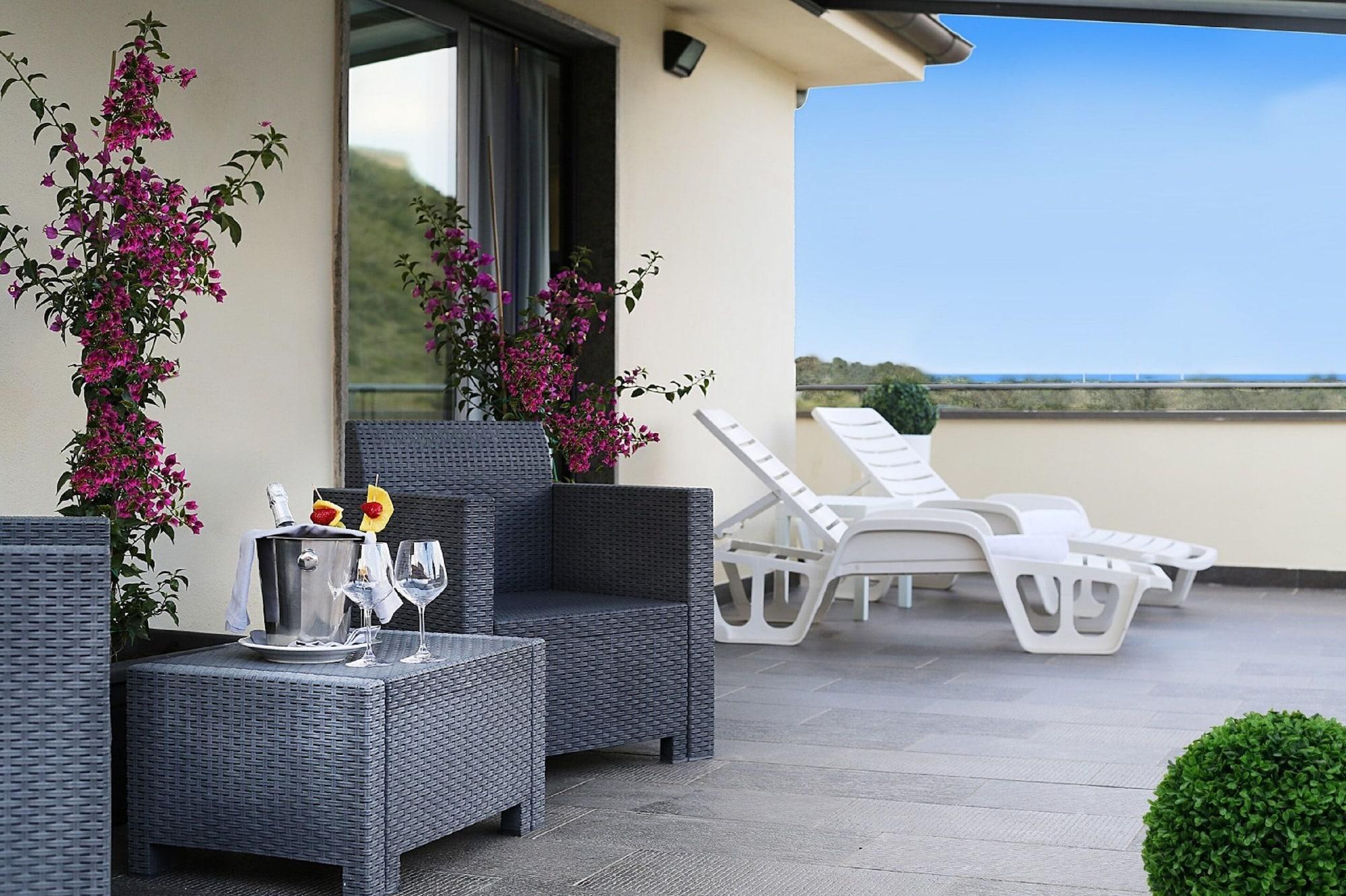 A Point Porto Ercole Resort & Spa מראה חיצוני תמונה