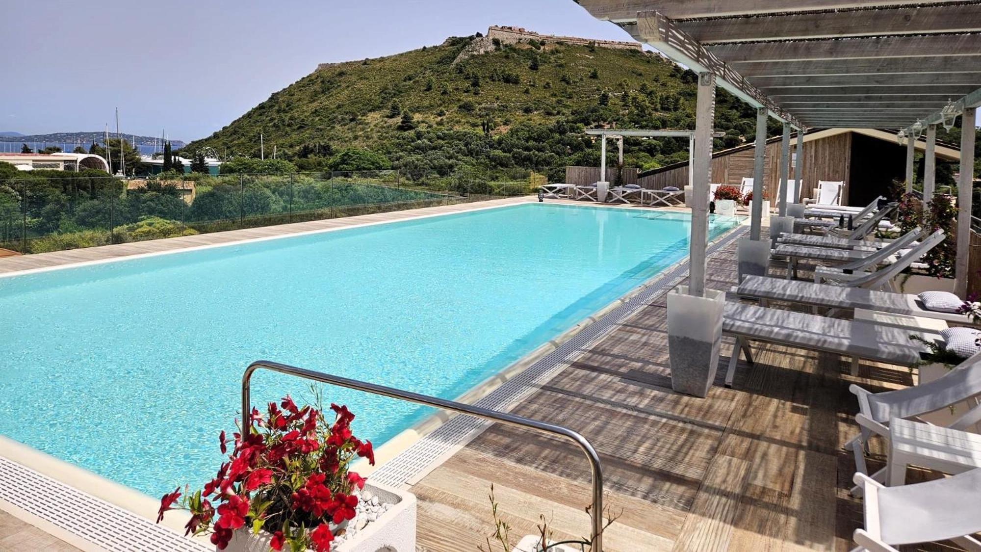 A Point Porto Ercole Resort & Spa מראה חיצוני תמונה