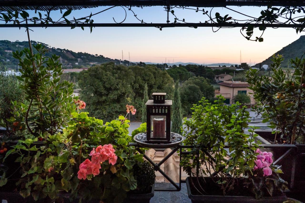 A Point Porto Ercole Resort & Spa מראה חיצוני תמונה